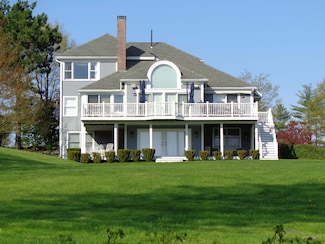 29 Pasquaney Ln Unit 10, Bristol, NH 03222