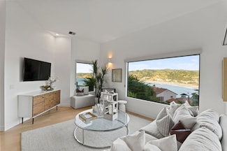 130 Blackburn Terrace, Pacifica, CA 94044