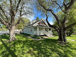 508 N 3rd St E, Chewelah, WA 99109