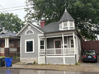 117 W Maxwell St, Lexington, KY 40508