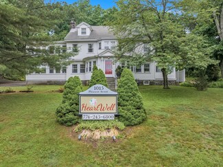 1015 Pleasant St, Worcester, MA 01602
