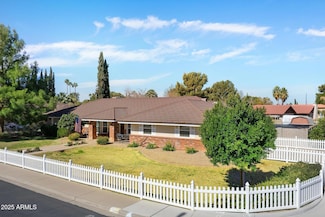3160 E Fox St, Mesa, AZ 85213