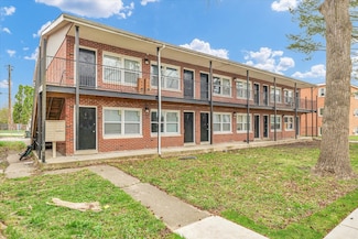 1304 Silver St, Urbana, IL 61801