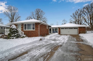 1272 96th St, Niagara Falls, NY 14304