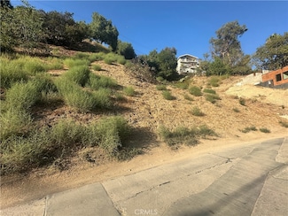 520 Rustic Dr, Los Angeles, CA 90065
