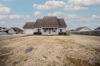 1411 Passage Dr, Murfreesboro, TN 37130