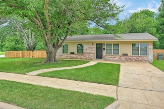 609 E Martin Ln, Sherman, TX 75090