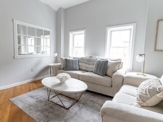 321-325 Meridian St Unit 7, Boston, MA 02128