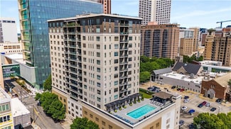 565 Peachtree St NE Unit 1209, Atlanta, GA 30308
