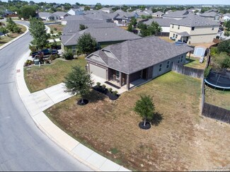 8002 Glasgow Dr, San Antonio, TX 78223