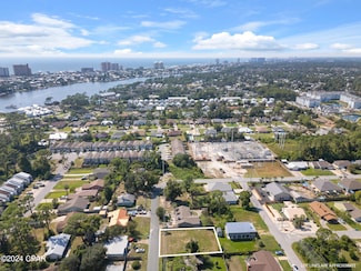6517 Pine Dr, Panama City Beach, FL 32408