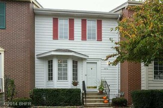 5272 Meredith Dr, Des Moines, IA 50310