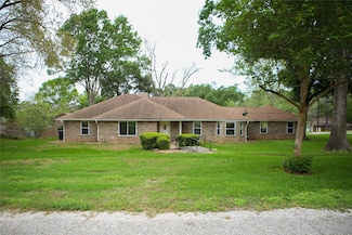 2502 Rhapsody Rd, Brenham, TX 77833