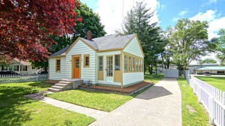 1460 Territorial Rd, Benton Harbor, MI 49022
