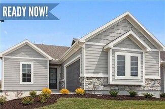 16835 S Heatherwood St, Olathe, KS 66062