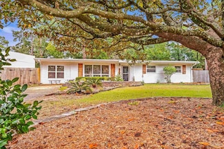 6300 San Monica Rd, Pensacola, FL 32504