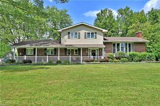 4300 Leavitt Dr NW, Warren, OH 44485