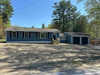 89 Autumn St, Rochester, NH 03868