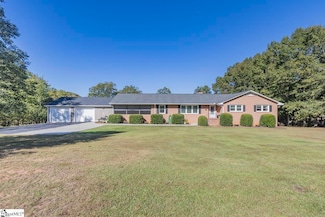 105 Hillandale Rd, Seneca, SC 29672
