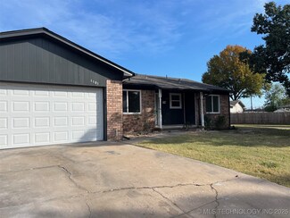 1101 N Hickory Ave, Broken Arrow, OK 74012