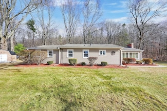 20 Old Orchard Rd, Wilbraham, MA 01095