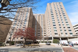 4601 N Park Ave Unit 315, Chevy Chase, MD 20815