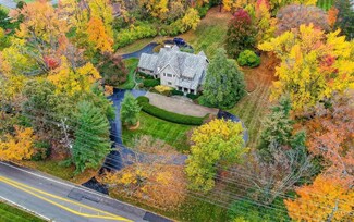 5693 Cleves Warsaw Pike, Cincinnati, OH 45238