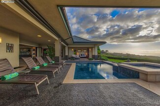 130 Keoawa St, Lahaina, HI 96761