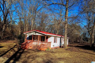 135 Forestdale Dr, Oxford, AL 36203