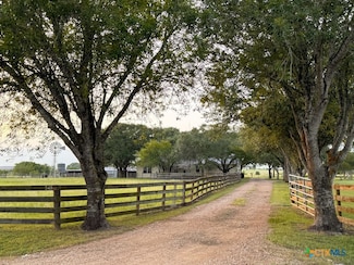 548 County Road 303, Shiner, TX 77984