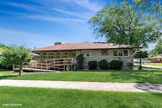 14247 S Marquette Ave, Chicago, IL 60633