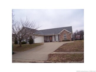 911 Nettle Ridge Rd, Jeffersonville, IN 47130