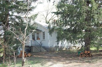 400 Leach Ave, Des Moines, IA 50315
