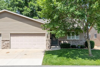 3313 Rosehill Place, La Crosse, WI 54601
