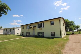 2115 2nd Ave SW, Minot, ND 58701