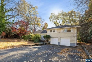 104 High St, Closter, NJ 07624