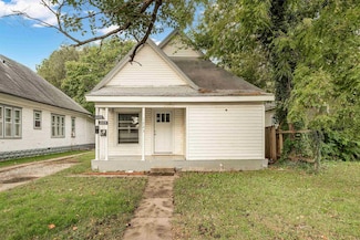 1223 S Main St, Wichita, KS 67213