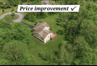 5305 E Chamberlain Ct, Demotte, IN 46310