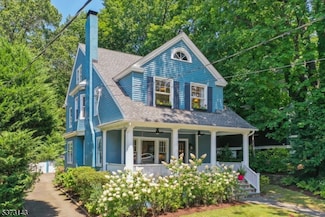 29 Oakview Ave, Maplewood, NJ 07040