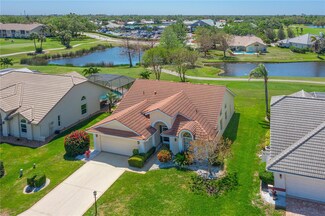 6514 Stone River Rd, Bradenton, FL 34203