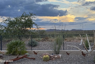 32570 S Cattle Trail, Oracle, AZ 85623