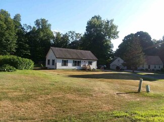185 Scotts Dr, Charlestown, NH 03603