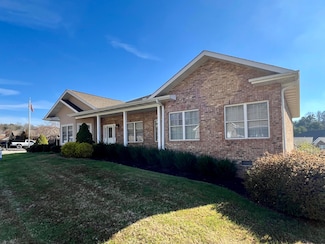 2119 Zion Dr, Sevierville, TN 37862
