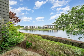 9041 J M Keynes Dr Unit 1, Charlotte, NC 28262