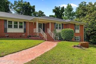 500 S 14th St, Lillington, NC 27546