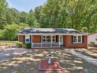 120 Lowry Row, York, SC 29745