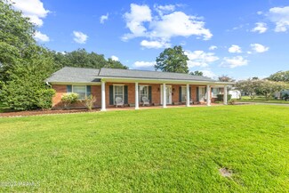 210 Baldwin St, Breaux Bridge, LA 70517