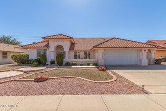 14719 W Windcrest Dr, Sun City West, AZ 85375