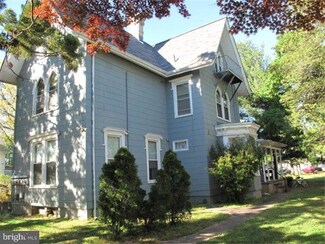 600 Cooper St, Beverly, NJ 08010