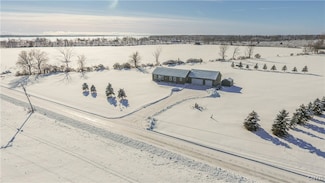 25628 Guffin Bay Estates Dr, Chaumont, NY 13622